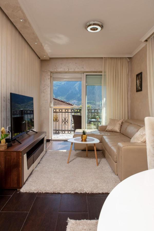 Ena Apartment Cattaro Esterno foto