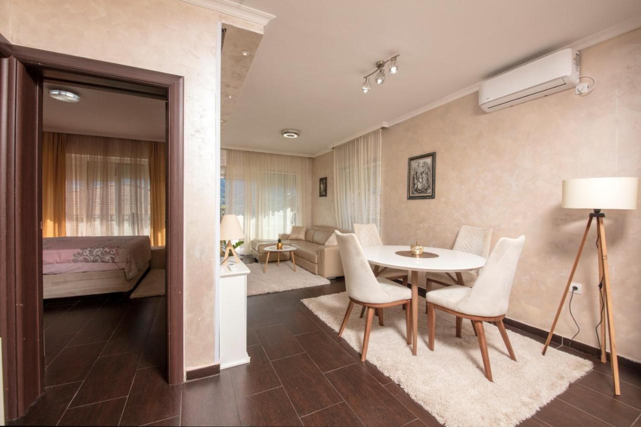 Ena Apartment Cattaro Esterno foto
