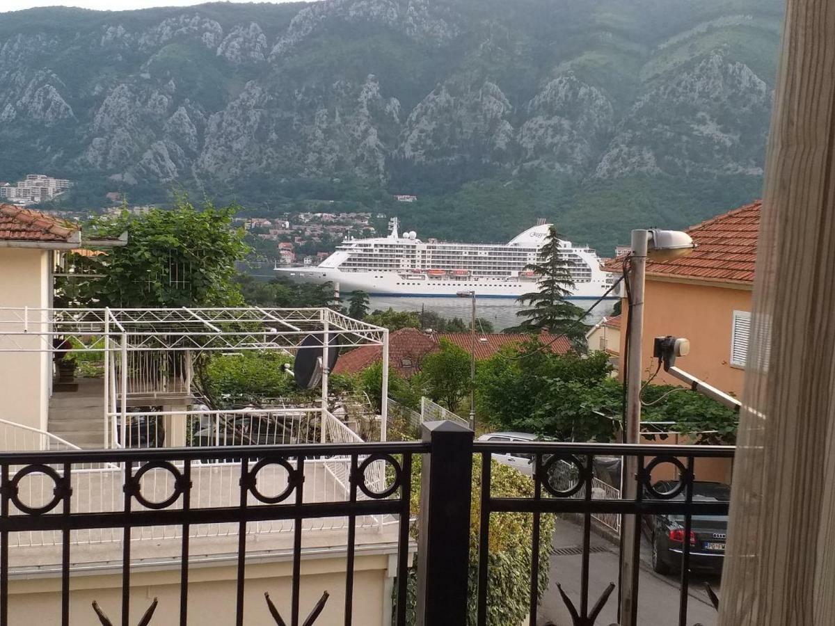 Ena Apartment Cattaro Esterno foto